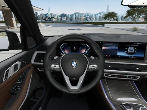 New 2026 BMW X5 xDrive40i w/ Executive Package AWD/4WD image 13