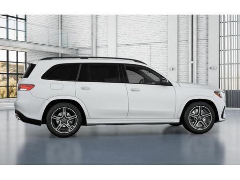 New 2026 Mercedes-Benz GLS 450 4MATIC image 17