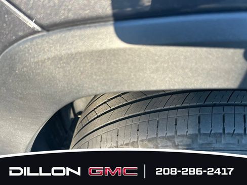 Used 2025 Toyota RAV4 XLE AWD/4WD image 29
