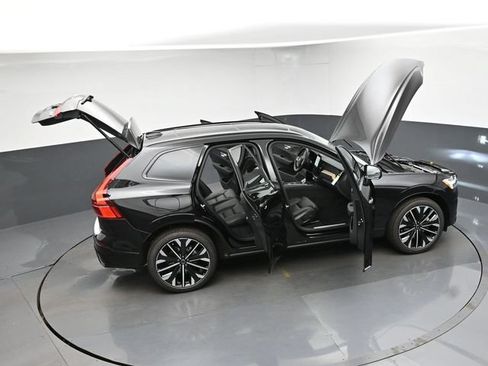 New 2027 Volvo XC60 B5 Ultra AWD/4WD image 48
