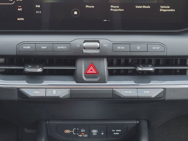 New 2026 Kia K4 GT-Line FWD image 17