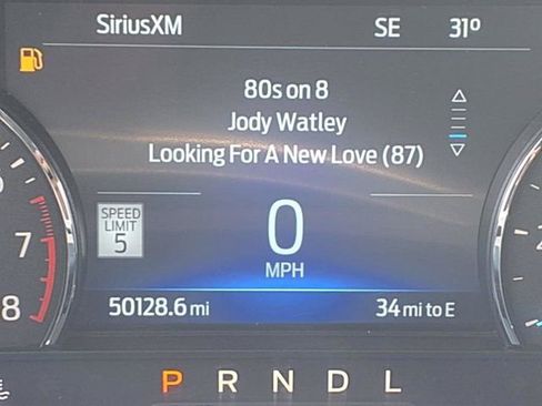 Used 2022 Ford Explorer Limited image 16