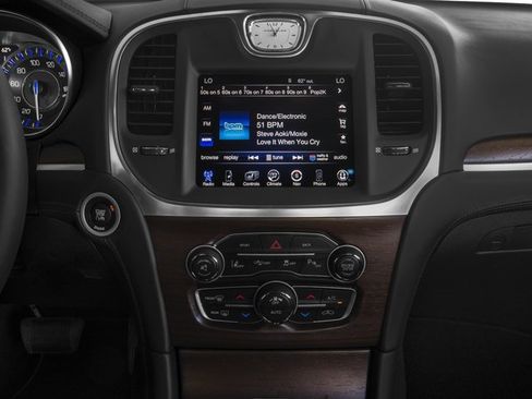 Used 2016 Chrysler 300 C Platinum w/ Safetytec Plus Group AWD/4WD image 12