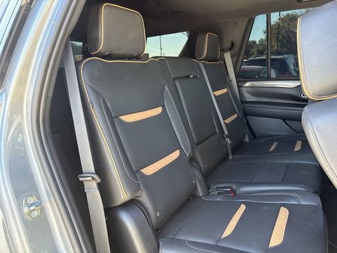 Used 2023 GMC Yukon AT4 w/ AT4 Premium Plus Package image 26