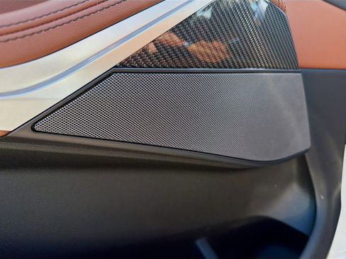 New 2026 BMW X5 M60i image 24