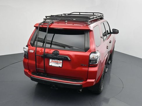 Used 2023 Toyota 4Runner TRD Off-Road Premium w/ Moonroof Package AWD/4WD image 28