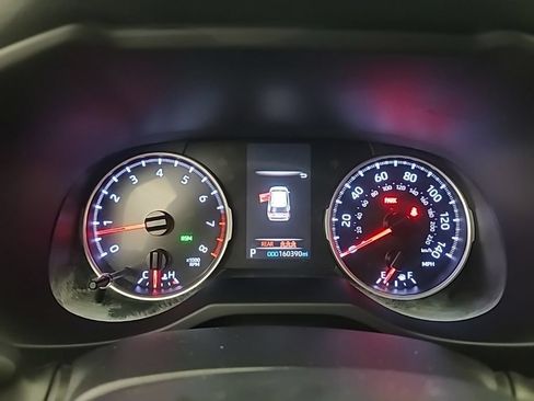 Used 2019 Toyota RAV4 XLE w/ Convenience Package AWD/4WD image 29
