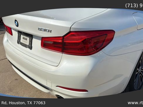 Used 2018 BMW 530i image 17