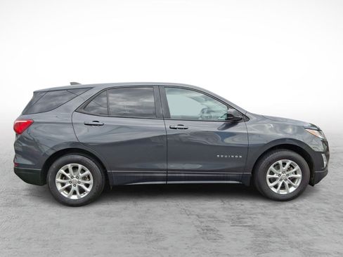 Used 2021 Chevrolet Equinox LS w/ LS Convenience Package FWD image 7