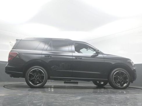 Used 2024 Ford Expedition Limited AWD/4WD image 55