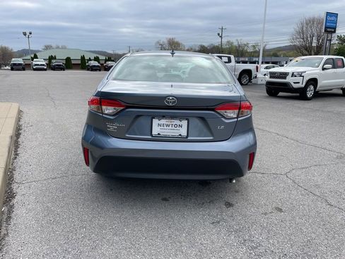 Used 2025 Toyota Corolla LE image 47