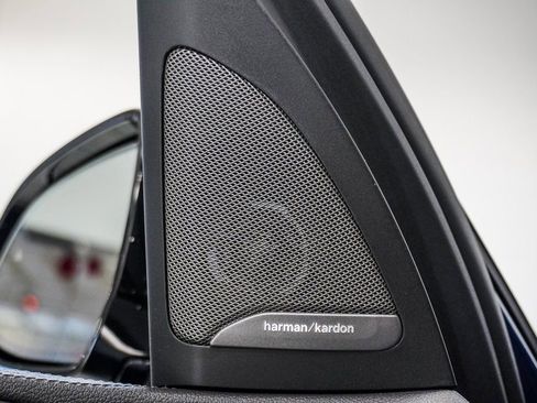 Used 2021 BMW X5 xDrive45e w/ Premium Package image 26