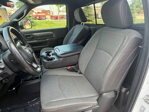 Used 2022 RAM 3500 Tradesman AWD/4WD image 10