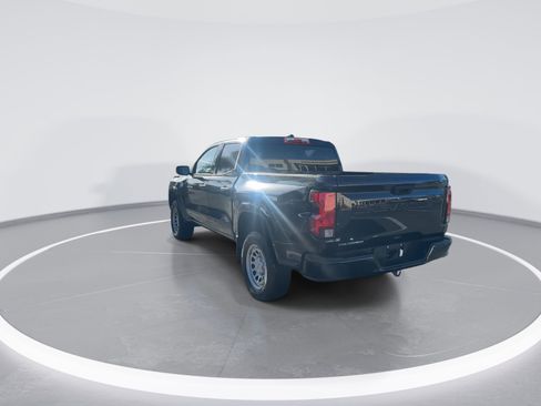 Used 2024 Chevrolet Colorado W/T image 7
