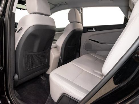 Used 2019 Hyundai Tucson Value FWD image 22