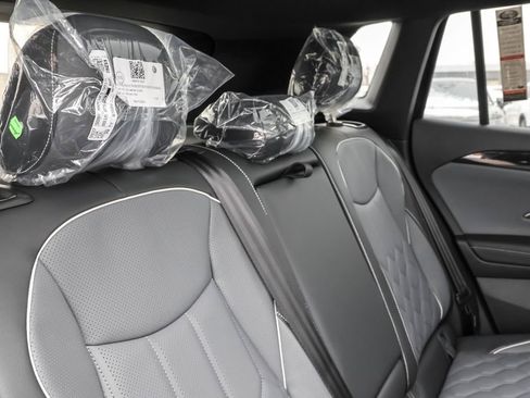 New 2026 Volkswagen Tiguan SEL R-Line image 43