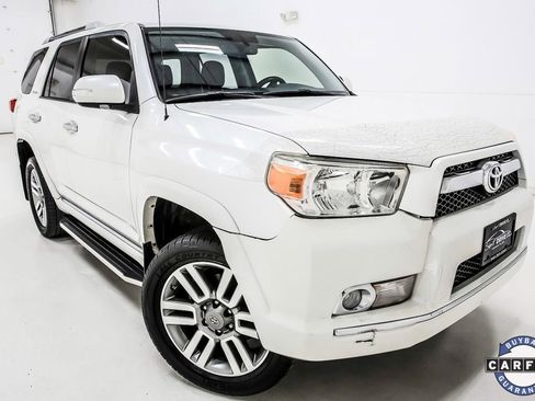 Used 2013 Toyota 4Runner Limited image 10