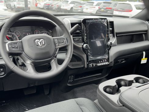 New 2025 RAM 2500 Big Horn image 31