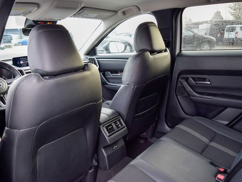 Used 2024 MAZDA CX-50 AWD 2.5 S w/ Preferred Package image 17