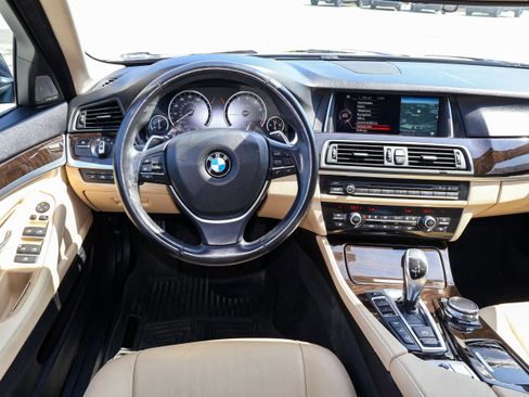 Used 2016 BMW 528i xDrive Sedan image 16