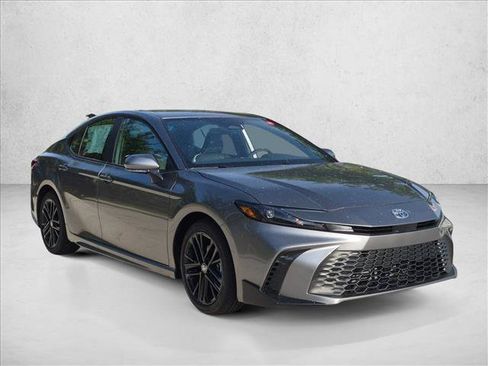 New 2026 Toyota Camry SE FWD image 6