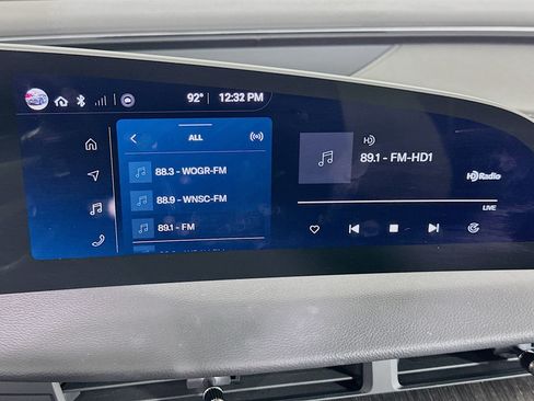 Used 2023 Lucid Air Touring AWD/4WD image 21