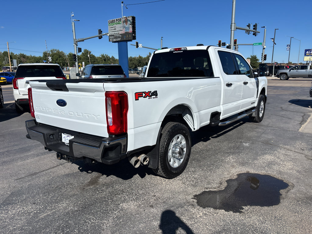 Used 2024 Ford F350 XLT w/ FX4 Off-Road Package AWD/4WD image 6