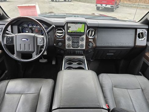 Used 2015 Ford F250 Platinum image 5