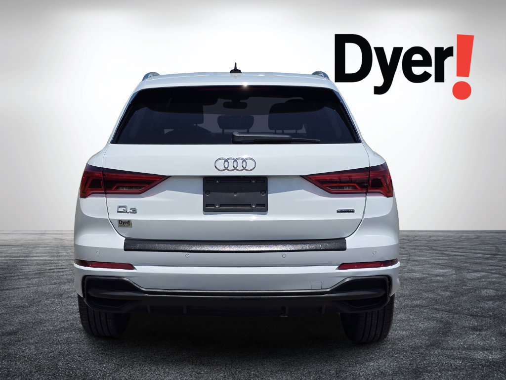Used 2021 Audi Q3 2.0T Premium Plus w/ Premium Plus Package AWD/4WD image 4