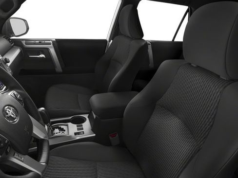 Used 2018 Toyota 4Runner SR5 Premium AWD/4WD image 3