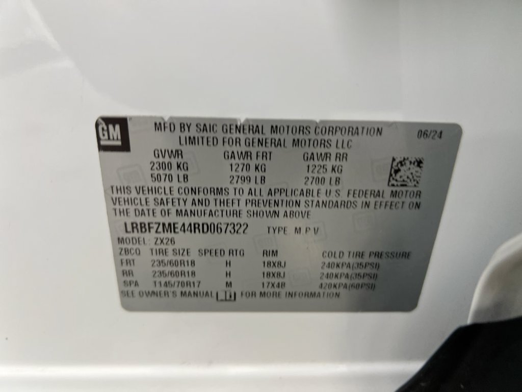 Used 2024 Buick Envision Preferred AWD/4WD image 28