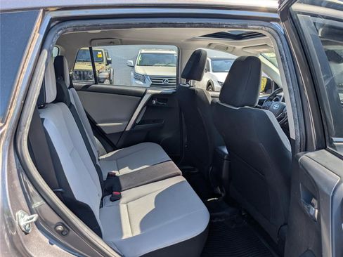 Used 2017 Toyota RAV4 XLE w/ Plus Special Value Package AWD/4WD image 12
