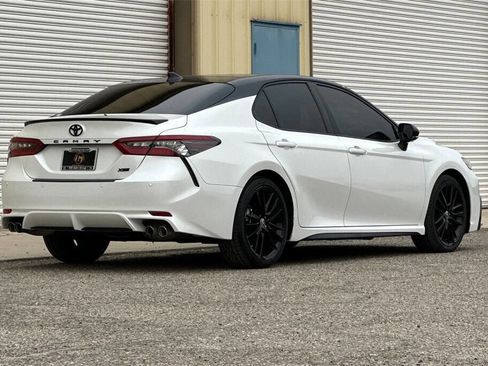 Used 2023 Toyota Camry XSE image 7