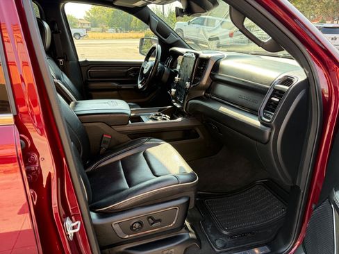 Used 2022 RAM 1500 Limited AWD/4WD image 7