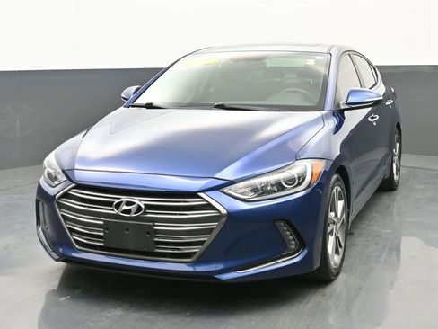 Used 2017 Hyundai Elantra Limited w/ Limited Tech Package 04 image 7
