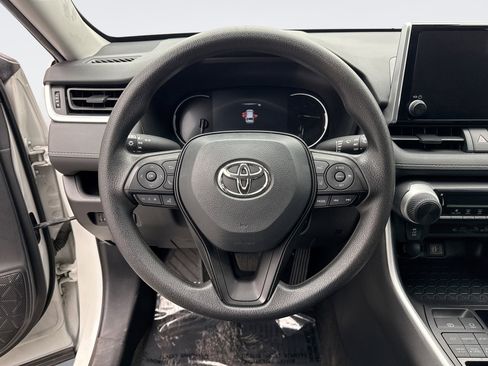 Used 2024 Toyota RAV4 LE image 12