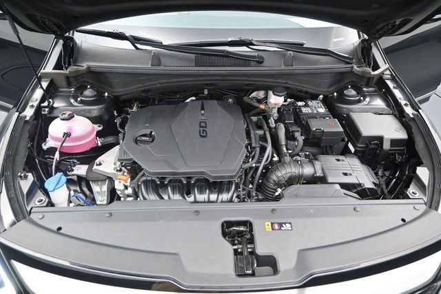 Used 2024 Kia Sportage EX FWD image 19