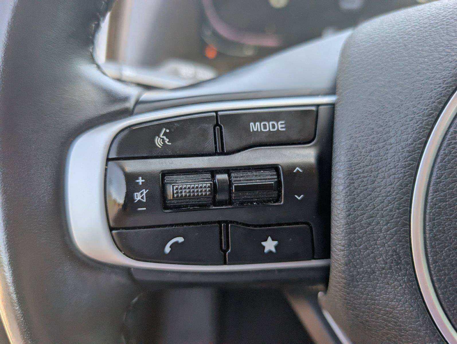 Used 2023 Kia Sportage EX FWD image 27