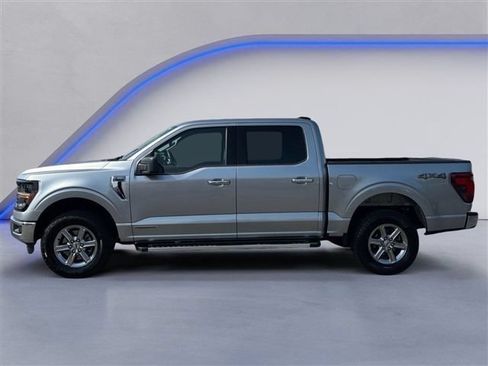 Used 2025 Ford F150 XLT w/ Equipment Group 301A Standard AWD/4WD image 7