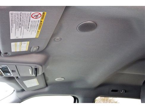 Used 2024 Ford F350 Lariat w/ Lariat Ultimate Package image 31