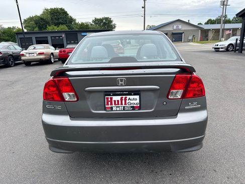 Used 2005 Honda Civic LX Special Edition image 4