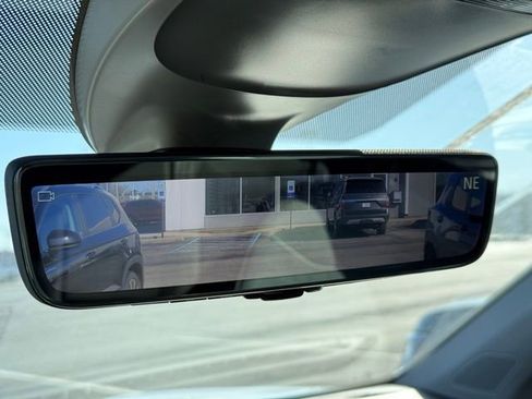 New 2026 Volkswagen Taos SE FWD image 19