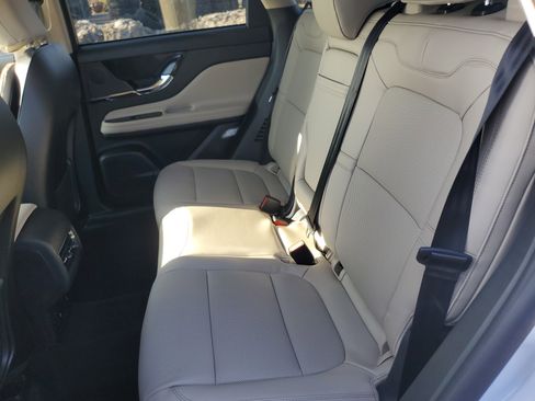 New 2026 Lincoln Corsair Premiere image 28