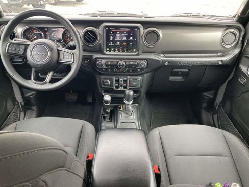 Used 2023 Jeep Wrangler Unlimited Sport AWD/4WD image 15