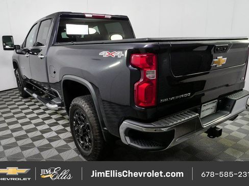 Certified 2024 Chevrolet Silverado 2500 LTZ w/ LTZ Convenience Package AWD/4WD image 28