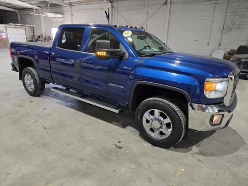 Used 2017 GMC Sierra 3500 SLE w/ SLE Fleet Preferred Package image 21