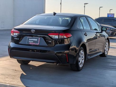 Used 2024 Toyota Corolla LE image 5
