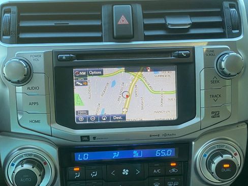 Used 2016 Toyota 4Runner Limited AWD/4WD image 26