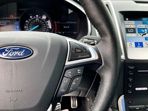 Used 2016 Ford Edge Sport w/ Technology Package AWD/4WD image 25