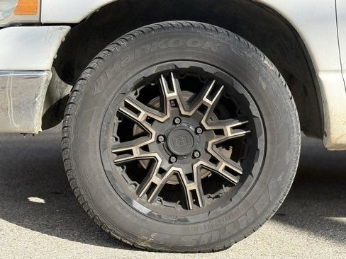 Used 2004 Dodge Ram 1500 Truck SLT w/ Trailer Tow Group image 9